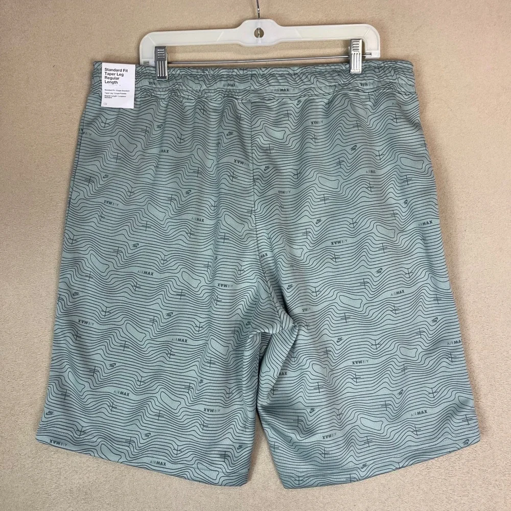 Nike Air‎ Max Mens XXL Taper Leg Regular Length All Over Print Shorts Green